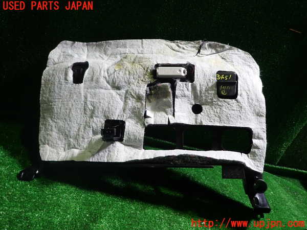 1UPJ-9234517691]BMW 320i(PG20)(E90)内装トリム類1 中古_3