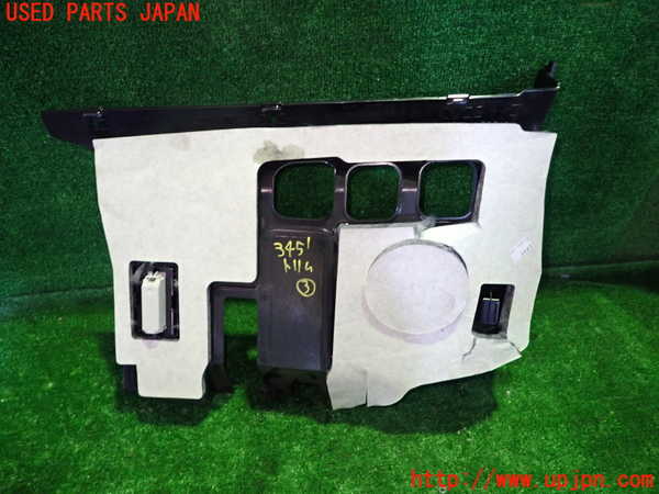 1UPJ-9234517693]BMW 320i(PG20)(E90)内装トリム類3 中古_2