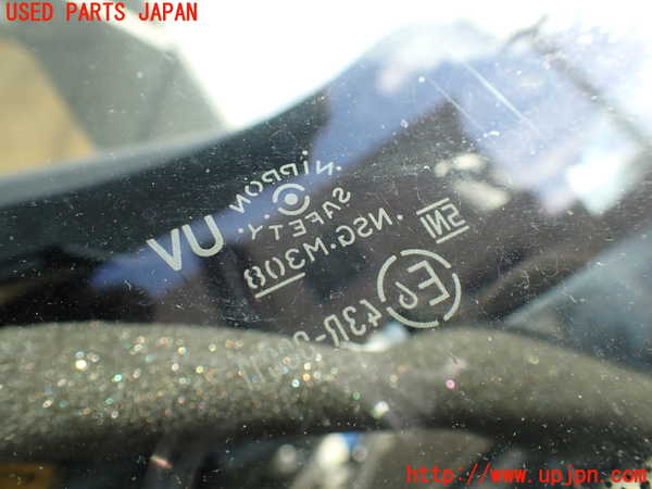 1UPJ-9234521200]セレナ(GFC27)右フロント三角窓ガラス 中古 NSG M3O8 43R-00011_2
