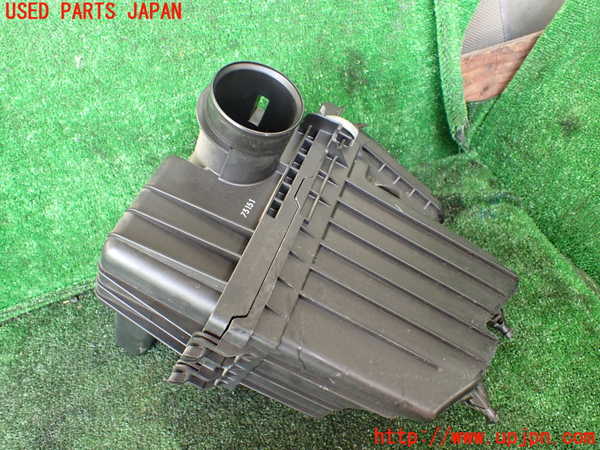 1UPJ-9234522560]セレナ(GFC27)エアクリーナーボックス 中古_4