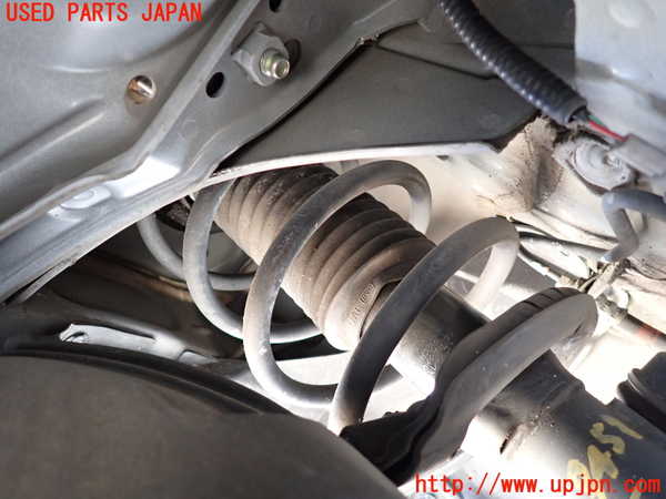 1UPJ-9234525015]セレナ(GFC27)右フロントストラット 中古_2