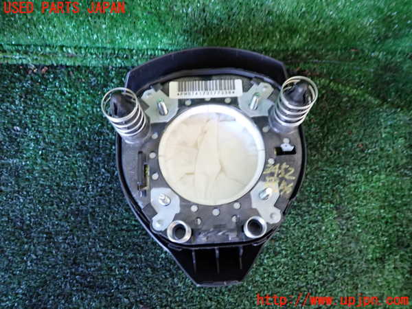 1UPJ-9234527865]セレナ(GFC27)運転席側エアバッグカバー 中古_2