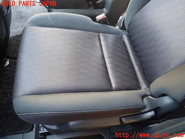 1UPJ-9234527065]セレナ(GFC27)助手席シート 中古_3