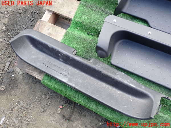 1UPJ-9234527740]セレナ(GFC27)スカッフプレート 中古_4