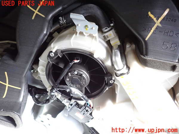 1UPJ-9234536082]アルファード(AGH30W)エバポレーター2 中古_2