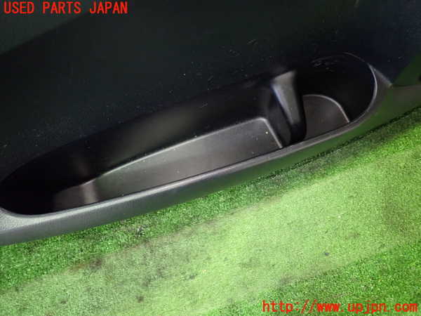 1UPJ-9234531264]アルファード(AGH30W)左前ドア内張り 中古_3