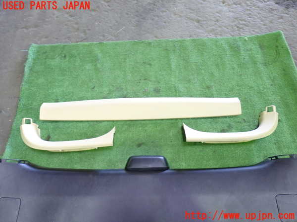 1UPJ-9234531578]アルファード(AGH30W)バックドア内張り 中古_2