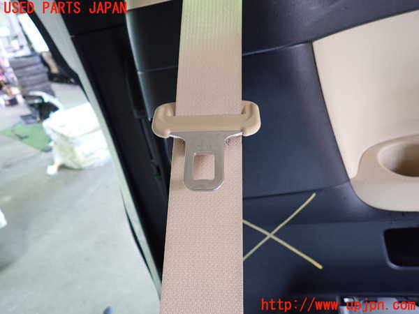1UPJ-9234537155]アルファード(AGH30W)右2列目シートベルト 中古_2