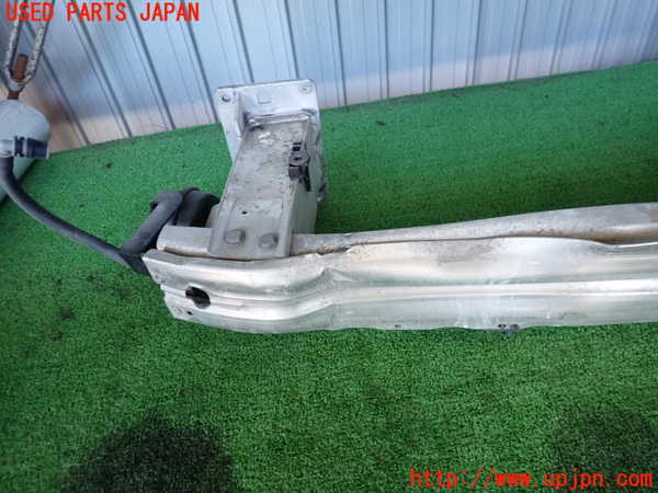 2UPJ-9234541014]アウディ・A5 スポーツバック(8TCDNL)フロントバンパーホースメント 中古_2