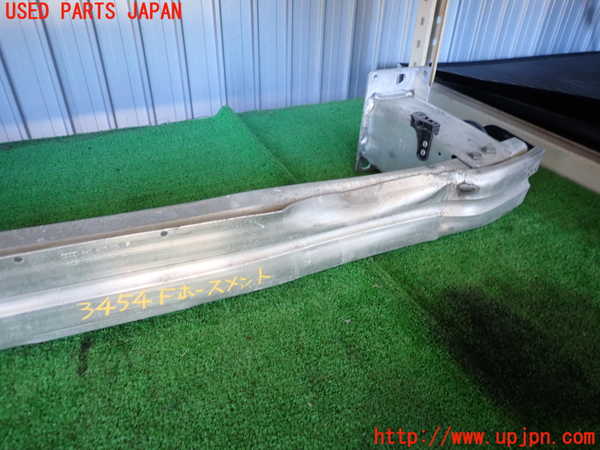 2UPJ-9234541014]アウディ・A5 スポーツバック(8TCDNL)フロントバンパーホースメント 中古_3