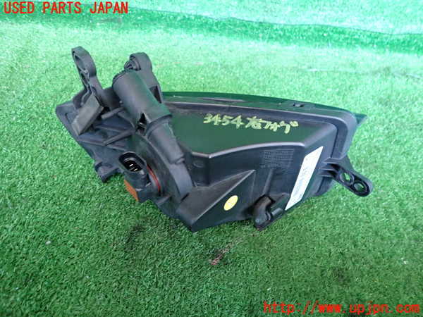 2UPJ-9234541180]アウディ・A5 スポーツバック(8TCDNL)右フォグ 中古_2