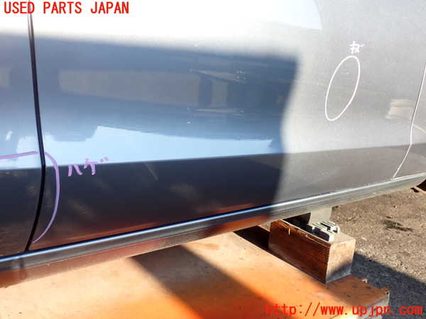 2UPJ-9234541230]アウディ・A5 スポーツバック(8TCDNL)右前ドア (43R-00082) 中古_2