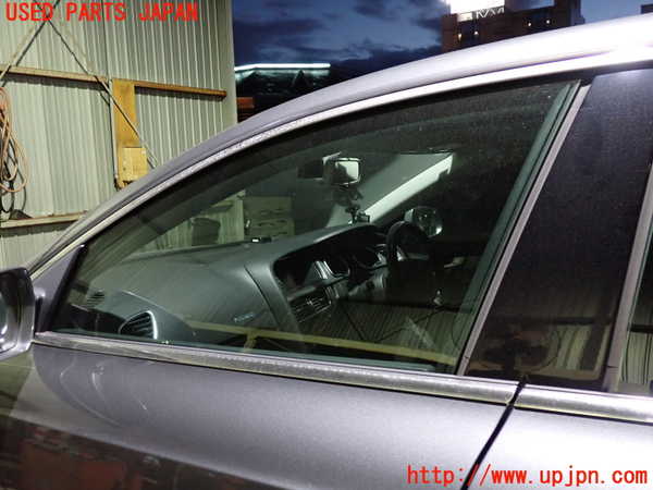 2UPJ-9234541260]アウディ・A5 スポーツバック(8TCDNL)左前ドア (43R-00082) 中古_4