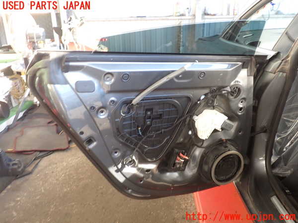 2UPJ-9234541320]アウディ・A5 スポーツバック(8TCDNL)左後ドア (43R-00082) 中古_3