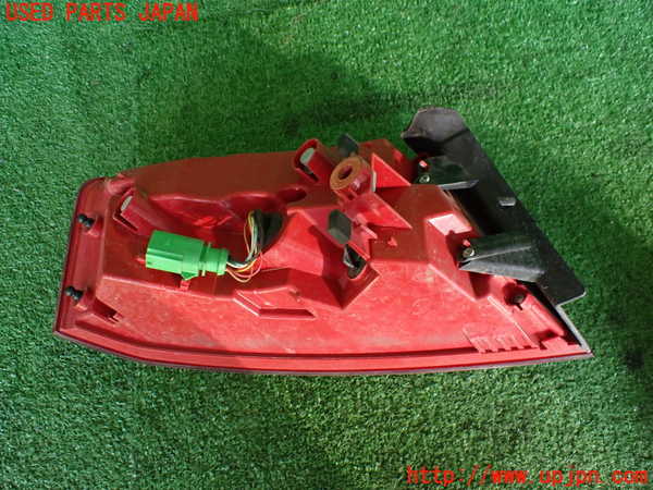 2UPJ-9234541530]アウディ・A5 スポーツバック(8TCDNL)右テールランプ 中古_3