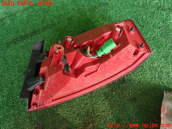 2UPJ-9234541536]アウディ・A5 スポーツバック(8TCDNL)左テールランプ 中古_3