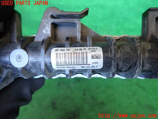 2UPJ-9234542321]アウディ・A5 スポーツバック(8TCDNL)ラジエーター1 中古_2