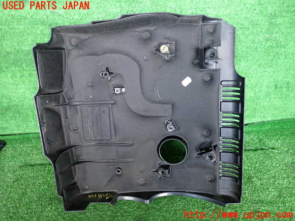 2UPJ-9234542160]アウディ・A5 スポーツバック(8TCDNL)エンジンアッパーカバー 中古_2