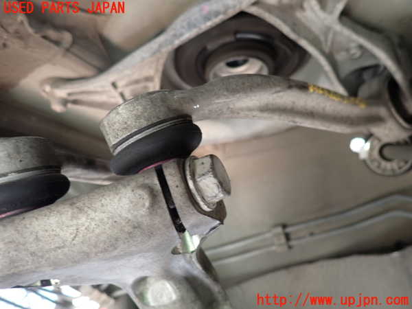 2UPJ-9234545137]アウディ・A5 スポーツバック(8TCDNL)左フロントアッパーアーム2 中古_2