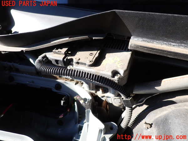 2UPJ-9234546770]アウディ・A5 スポーツバック(8TCDNL)フロントワイパーモーター 中古_2