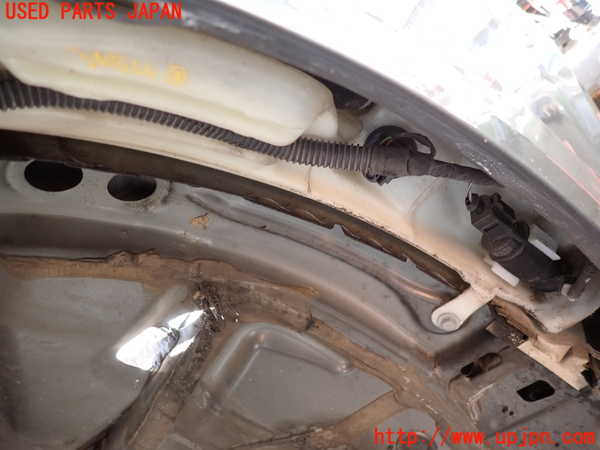 2UPJ-9234546791]アウディ・A5 スポーツバック(8TCDNL)ウォッシャータンク1 中古_2