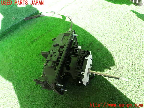 2UPJ-9234547555]アウディ・A5 スポーツバック(8TCDNL)ATシフトレバー 中古_2