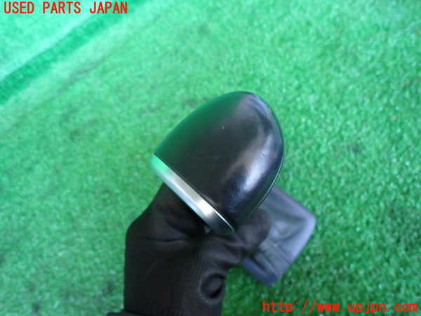 2UPJ-9234547570]アウディ・A5 スポーツバック(8TCDNL)シフトノブ 中古_3