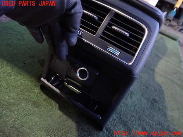 2UPJ-9234547540]アウディ・A5 スポーツバック(8TCDNL)センターコンソール 中古_4