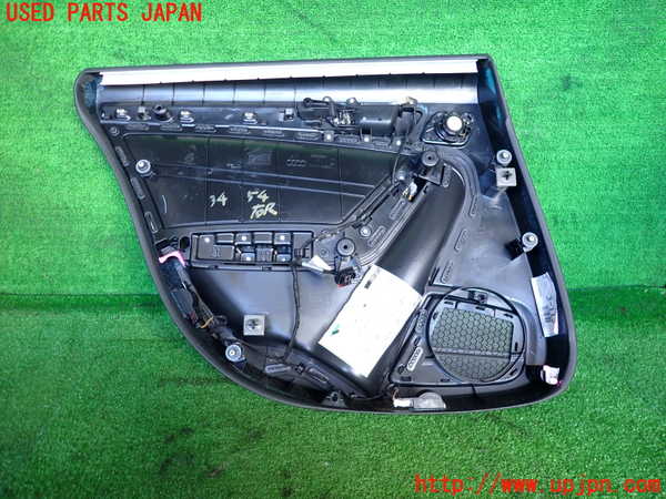 2UPJ-9234541294]アウディ・A5 スポーツバック(8TCDNL)右後ドア内張り 中古_3