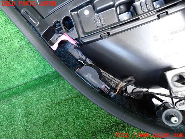 2UPJ-9234541294]アウディ・A5 スポーツバック(8TCDNL)右後ドア内張り 中古_4