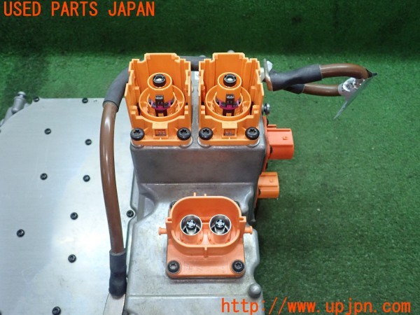 3UPJ=9234550581]ポルシェ タイカン 4S(J1NB 9J1型)純正 9J1915539DQ ボルテージコンバーター 中古_4