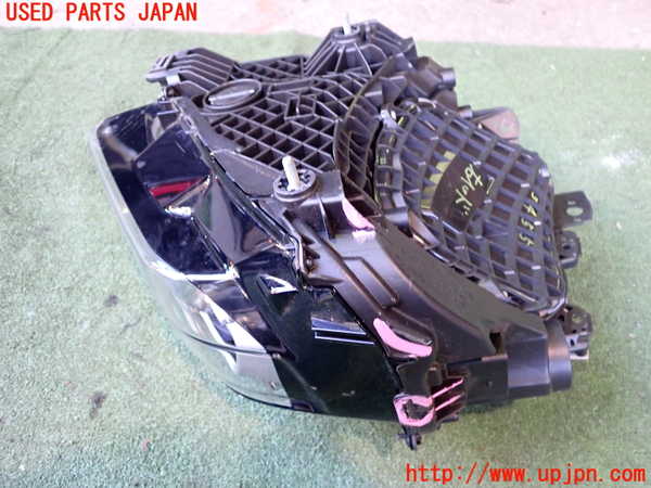 2UPJ-9234551130]ポルシェ・タイカン 4S(J1NB)右ヘッドライト LED (ジャンク品) 中古_3