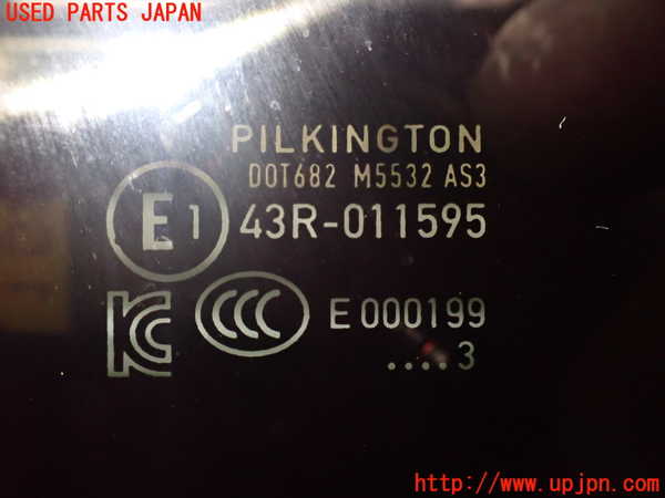 2UPJ-9234551370]ポルシェ・タイカン 4S(J1NB)右サイドセンターガラス 中古(43R-011595 M5532)_2