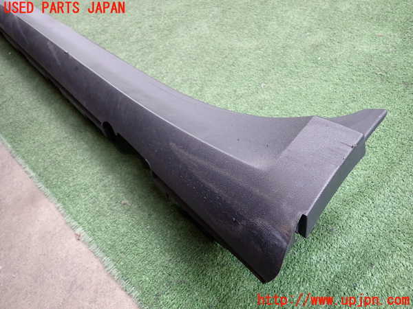 2UPJ-9234551392]ポルシェ・タイカン 4S(J1NB)左サイドステップ 中古_4