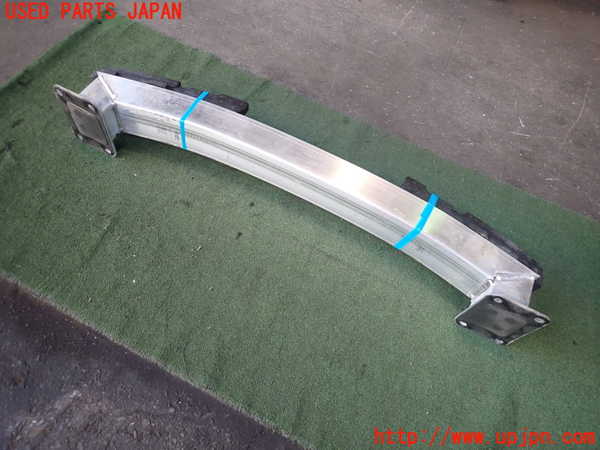 2UPJ-9234551614]ポルシェ・タイカン 4S(J1NB)リアバンパーホースメント 中古_3