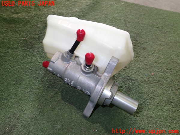 2UPJ-9234554050]ポルシェ・タイカン 4S(J1NB)ブレーキマスターシリンダー 中古_2