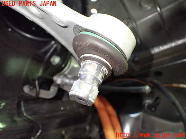 2UPJ-9234555136]ポルシェ・タイカン 4S(J1NB)左フロントアッパーアーム1 中古_3
