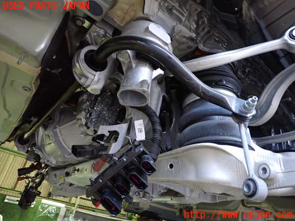 2UPJ-9234555445]ポルシェ・タイカン 4S(J1NB)リアスタビライザー 中古_3