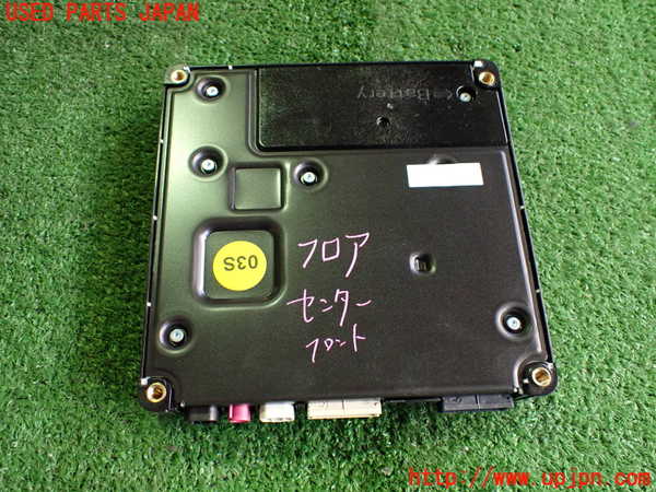 2UPJ-9234556152]ポルシェ・タイカン 4S(J1NB)コンピューター7 中古_2