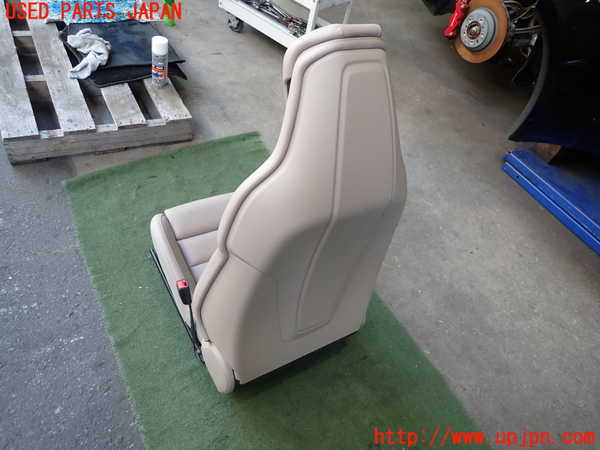 2UPJ-9234557035]ポルシェ・タイカン 4S(J1NB)運転席シート 中古_4