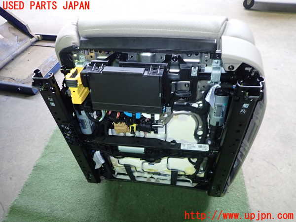 2UPJ-9234557065]ポルシェ・タイカン 4S(J1NB)助手席シート 中古_5
