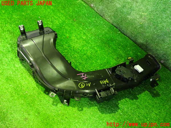 2UPJ-9234557528]ポルシェ・タイカン 4S(J1NB)エアコン吹き出し口3 (左) 中古_2