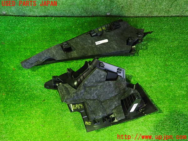 2UPJ-9234557675]ポルシェ・タイカン 4S(J1NB)右リアピラートリム 中古_2