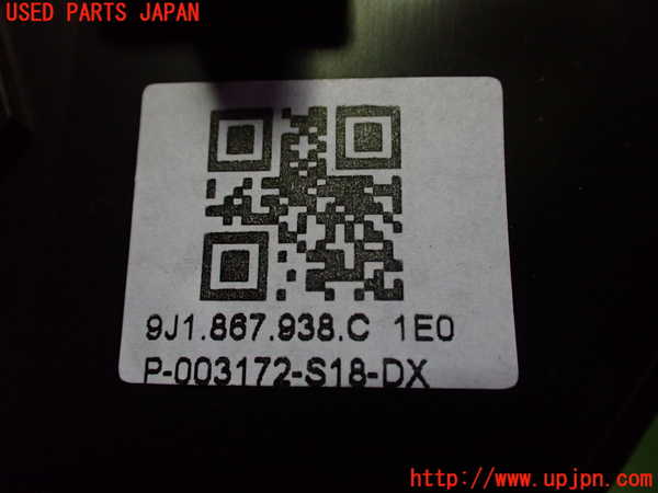 2UPJ-9234557691]ポルシェ・タイカン 4S(J1NB)内装トリム類1 中古_4