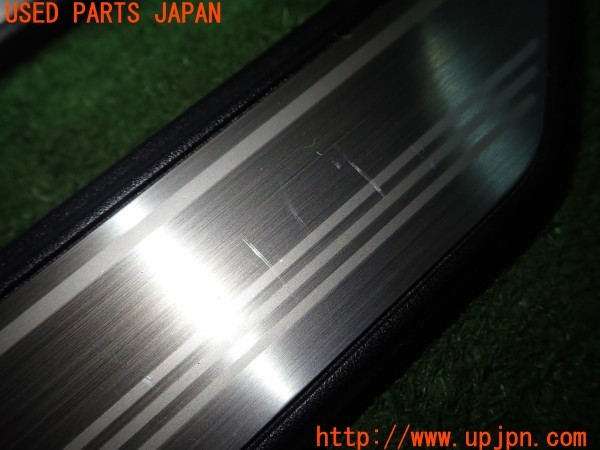 3UPJ=9234560616]アリア(FE0)純正 スカッフプレート 3枚  中古_3