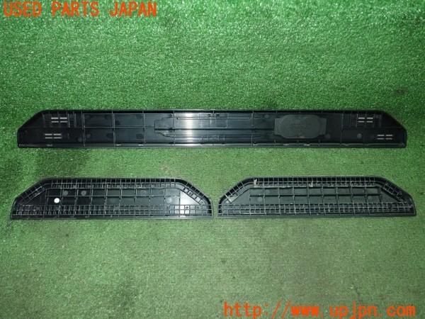 3UPJ=9234560616]アリア(FE0)純正 スカッフプレート 3枚  中古_5