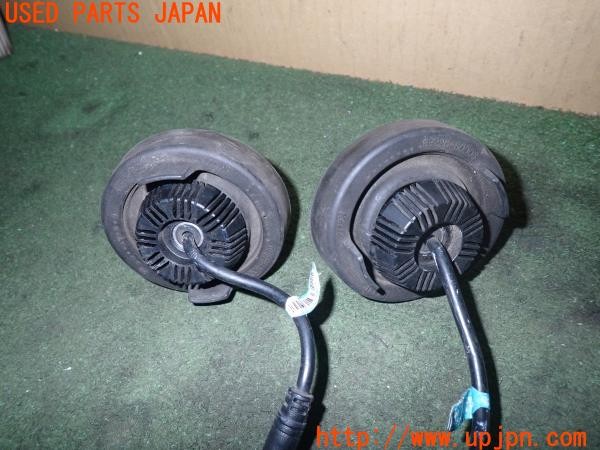 3UPJ=9234570505]ハイラックスサーフ(RZN185W)中期 社外 LEDバルブ H4 12V-24V 4000LM ヘッドライト 中古_3