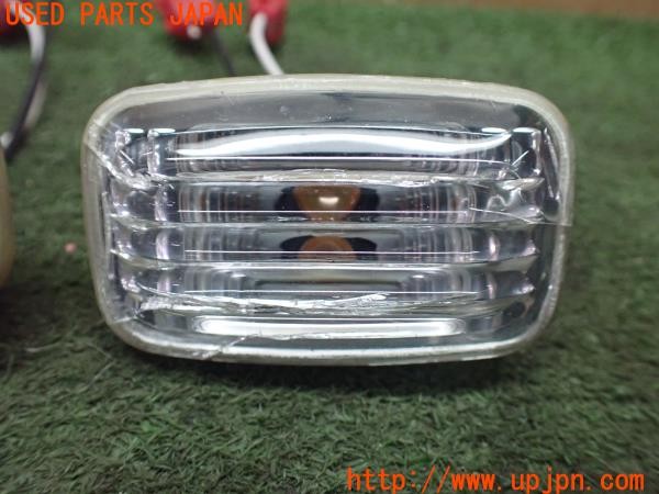 3UPJ=9234570530]ハイラックスサーフ(RZN185W)中期 社外 サイドマーカー クリアレンズ 中古_3