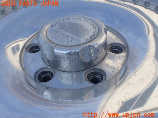 3UPJ=9234570917]ハイラックスサーフ(RZN185W)中期 Epsilon Japan MOZZER ホイール 16×7J +26 PCD139.7 6穴 4本 キャップ2個付き 中古_3