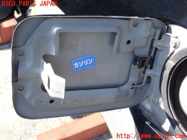 2UPJ-9234571690]ハイラックスサーフ(RZN185W)フューエルリッド 中古_3